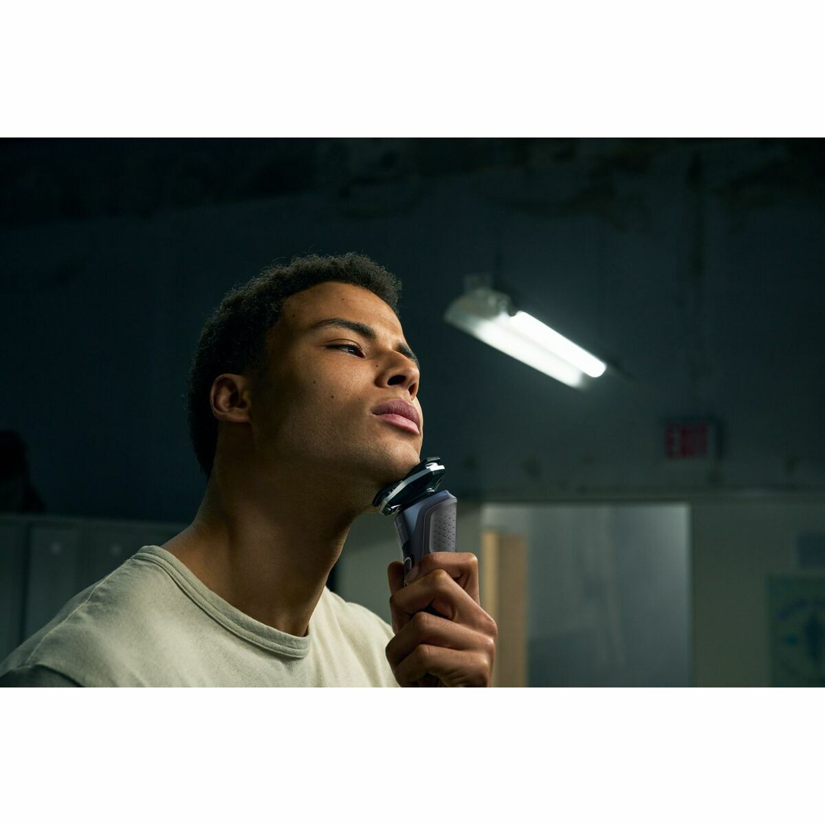 V3H5BA283948A799C1608E045F3993BF6B0R7416210P3